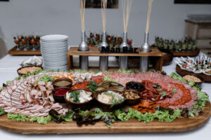 שולחן שוק לאירוע