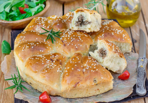 מתכון ללחם ממולא בשר: שילוב של טעמים