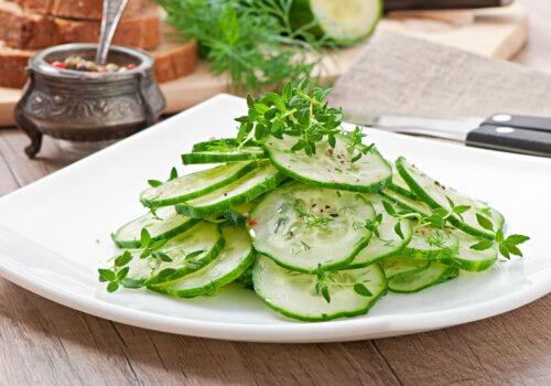 מתכון לסלט מלפפונים מרענן